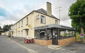 Hôtel et Restaurant de la Gare Torigny-les-Villes